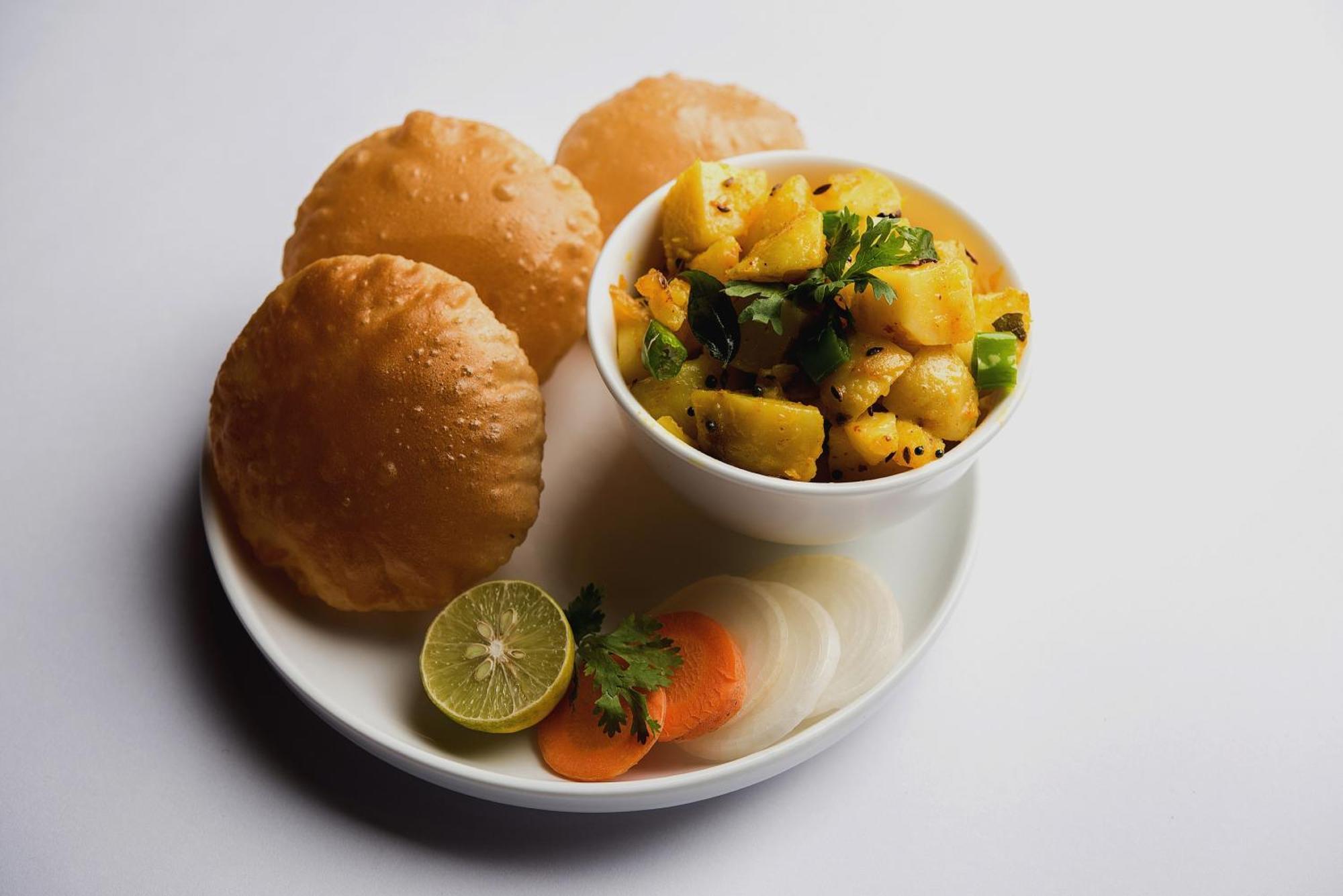 Townhouse Cloud Bay Hotel Gurgaon Bagian luar foto